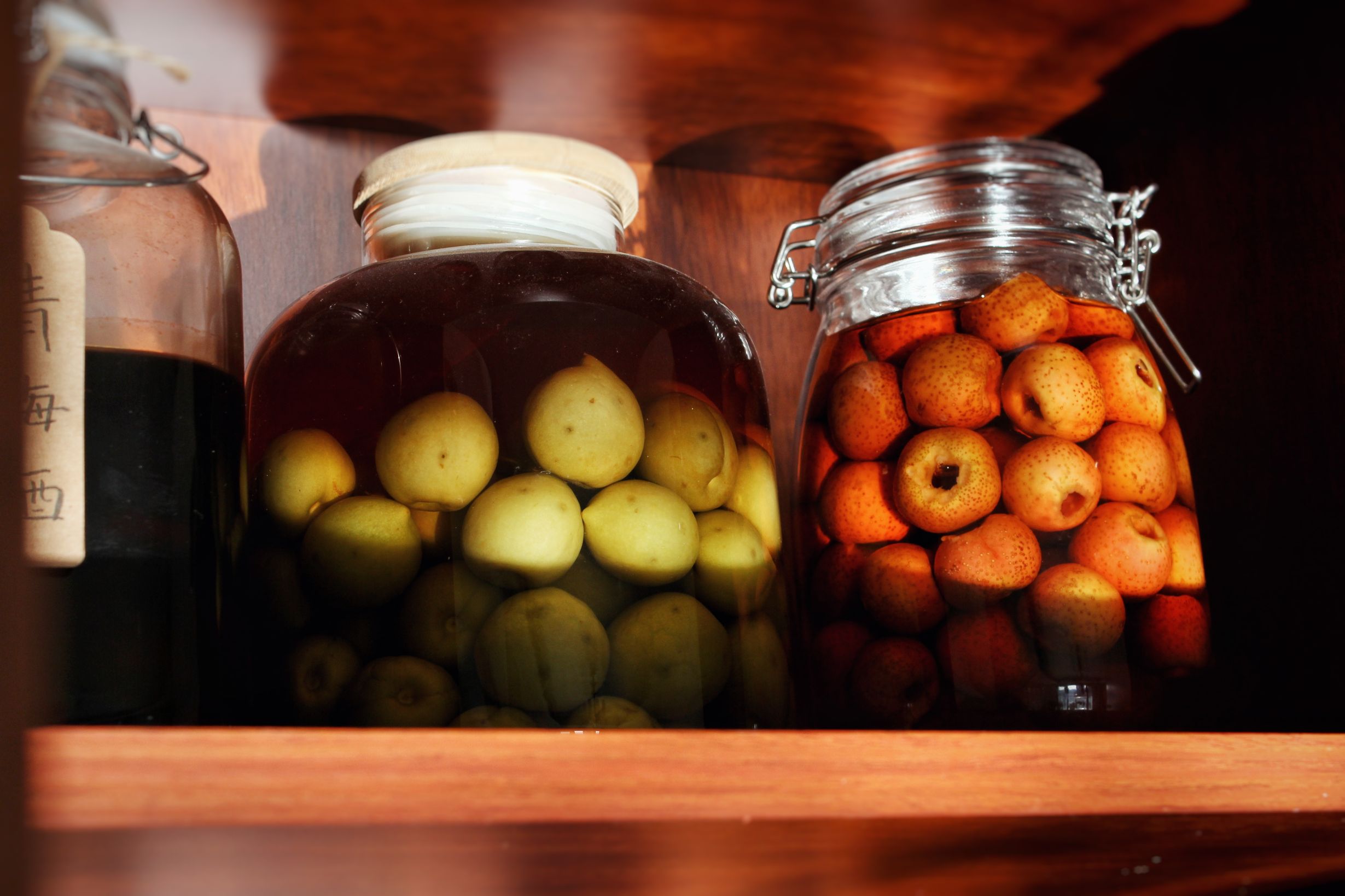 Plum wine and hawthorn wine by Kexin